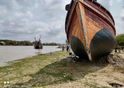 Building Wooden ‘Sampan’ Fishing Boats – Bangladesh - Image Credit Daniel~Ibrahim